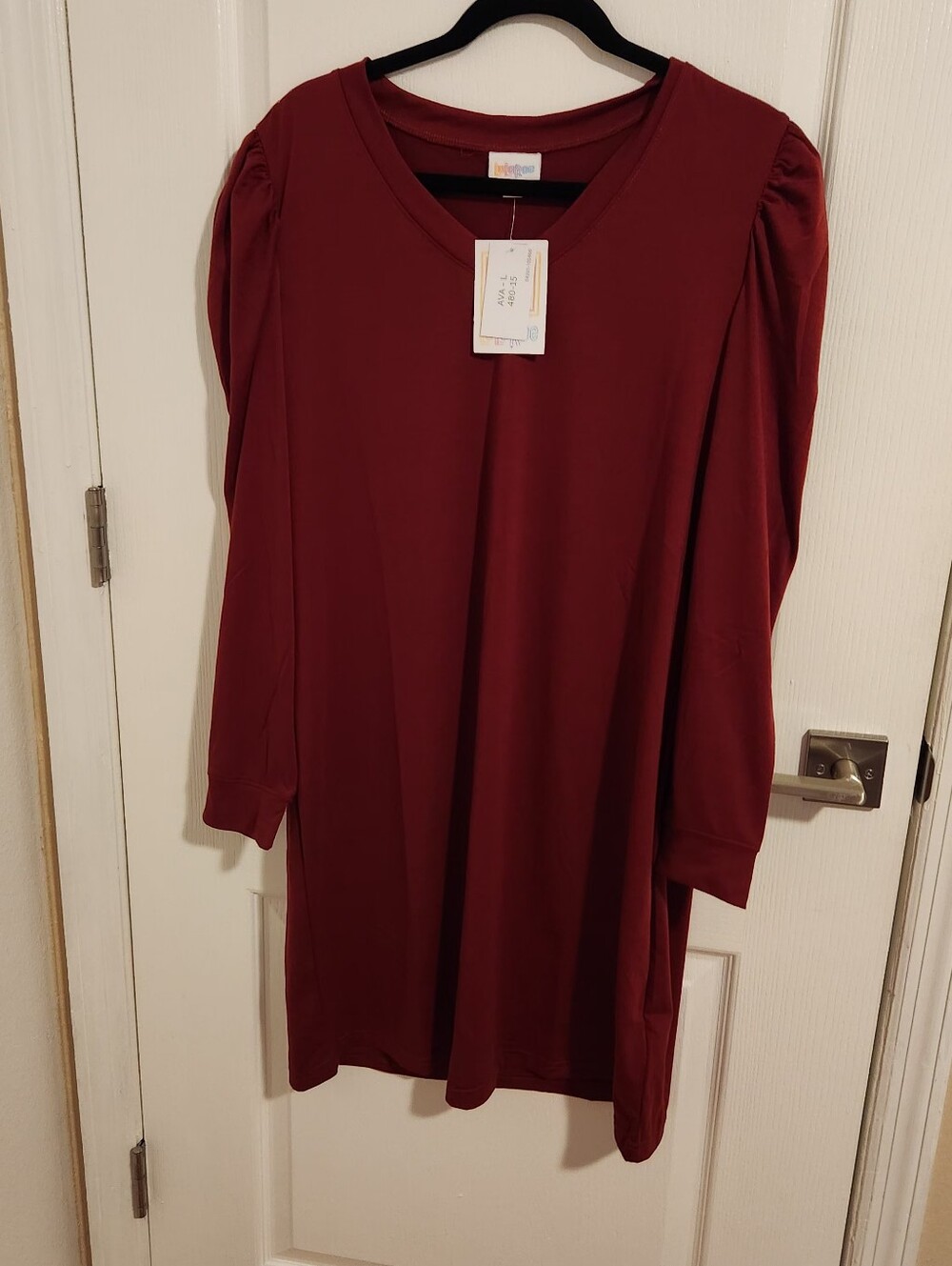 LuLaRoe Deep Wine Red V-Neck Shift Dress New!🥰😍
